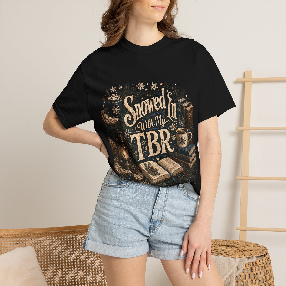 Snowed in TBR Romantasy Reader T-Shirt