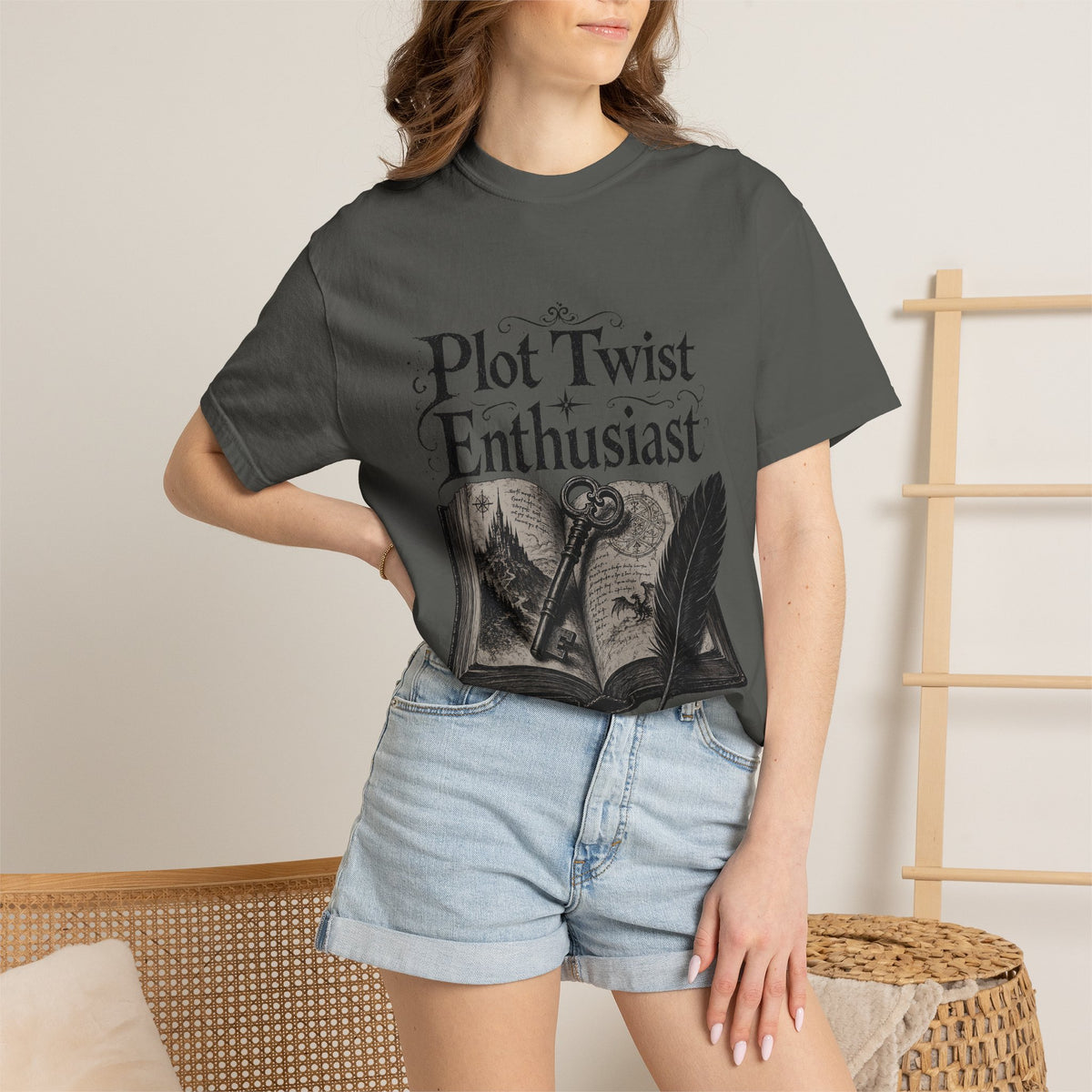 Plot Twist Enthusiast Romantasy Reader T-Shirt