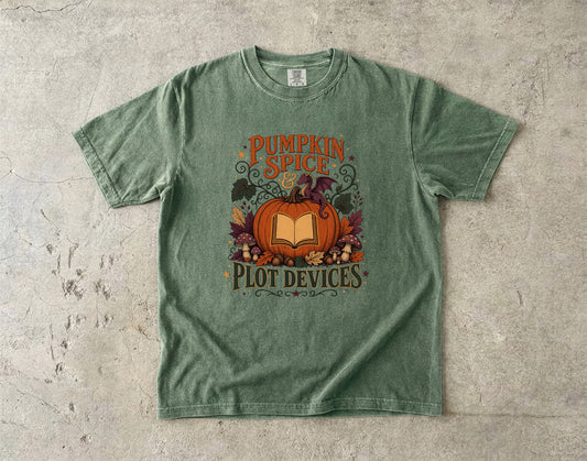 Pumpkin Spice & Plot Devices Romantasy Reader T-Shirt