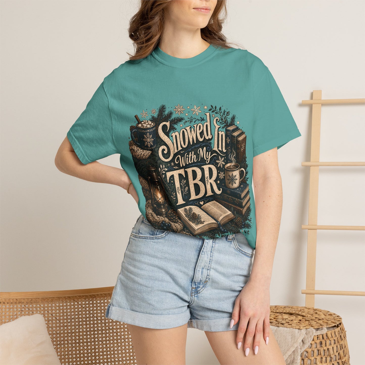 Snowed in TBR Romantasy Reader T-Shirt