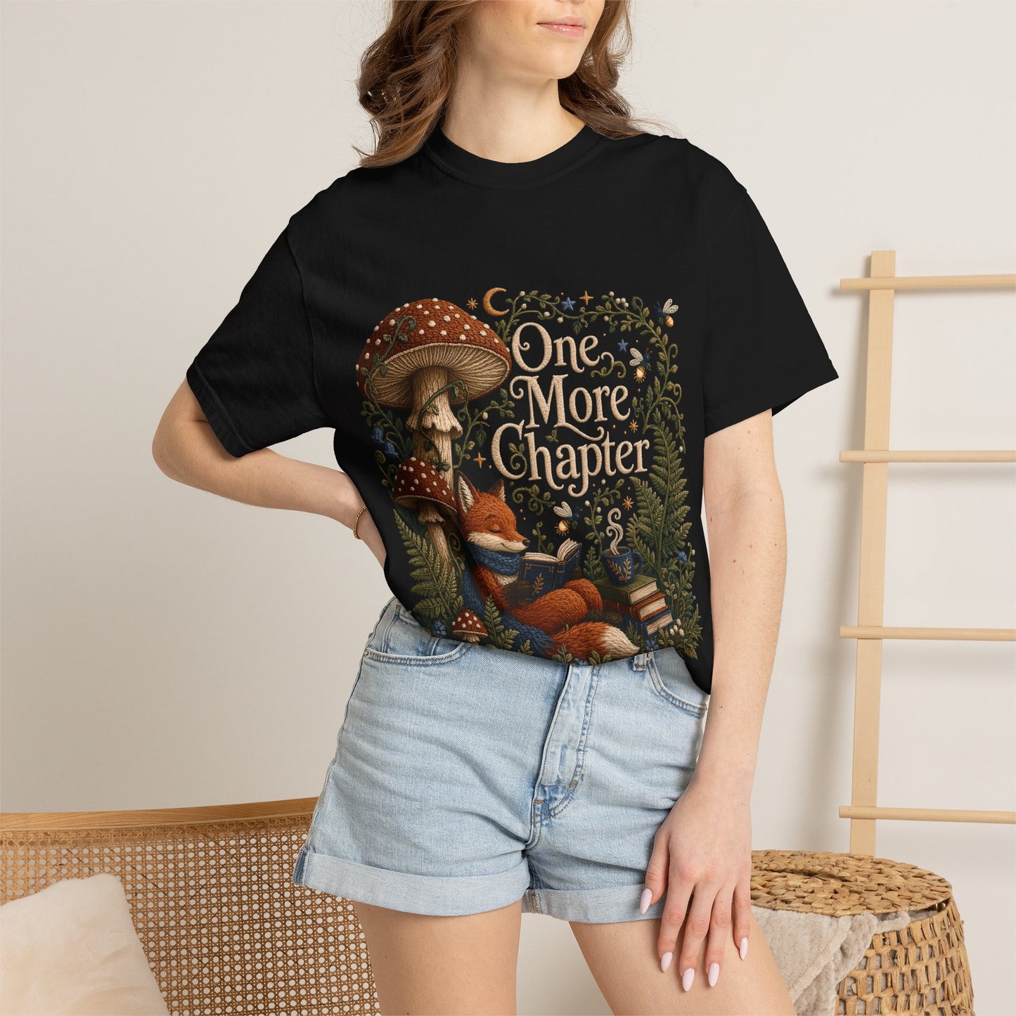 Foxy Chapter Romantasy Reader T-Shirt
