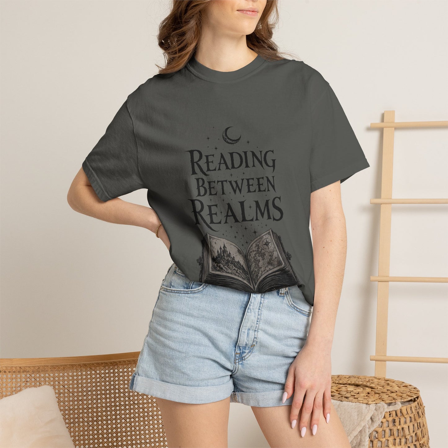 Reading Between Realms Romantasy Reader T-Shirt